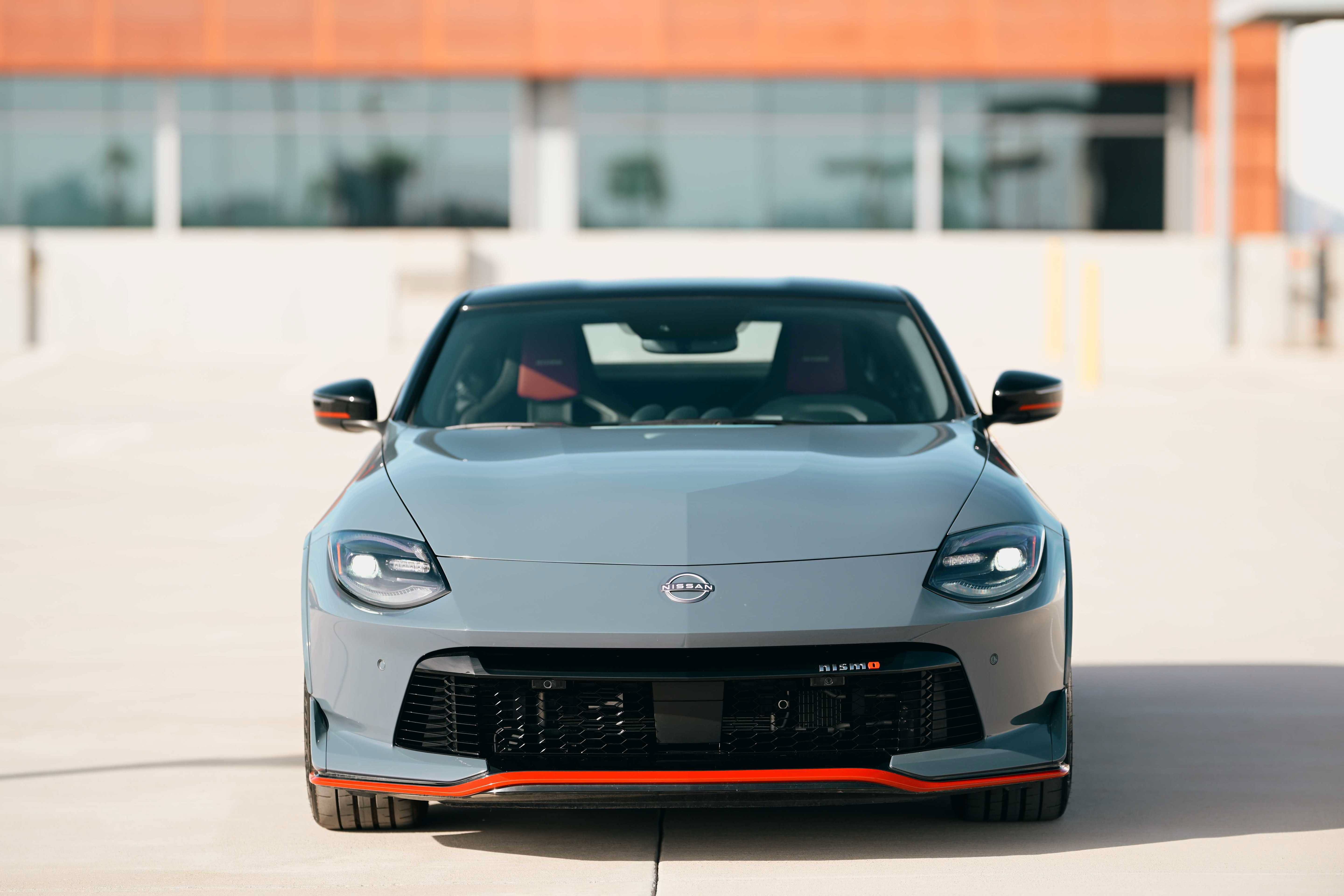 Used 2025 Nissan Z NISMO w/ Floor Mat Package RWD image 2