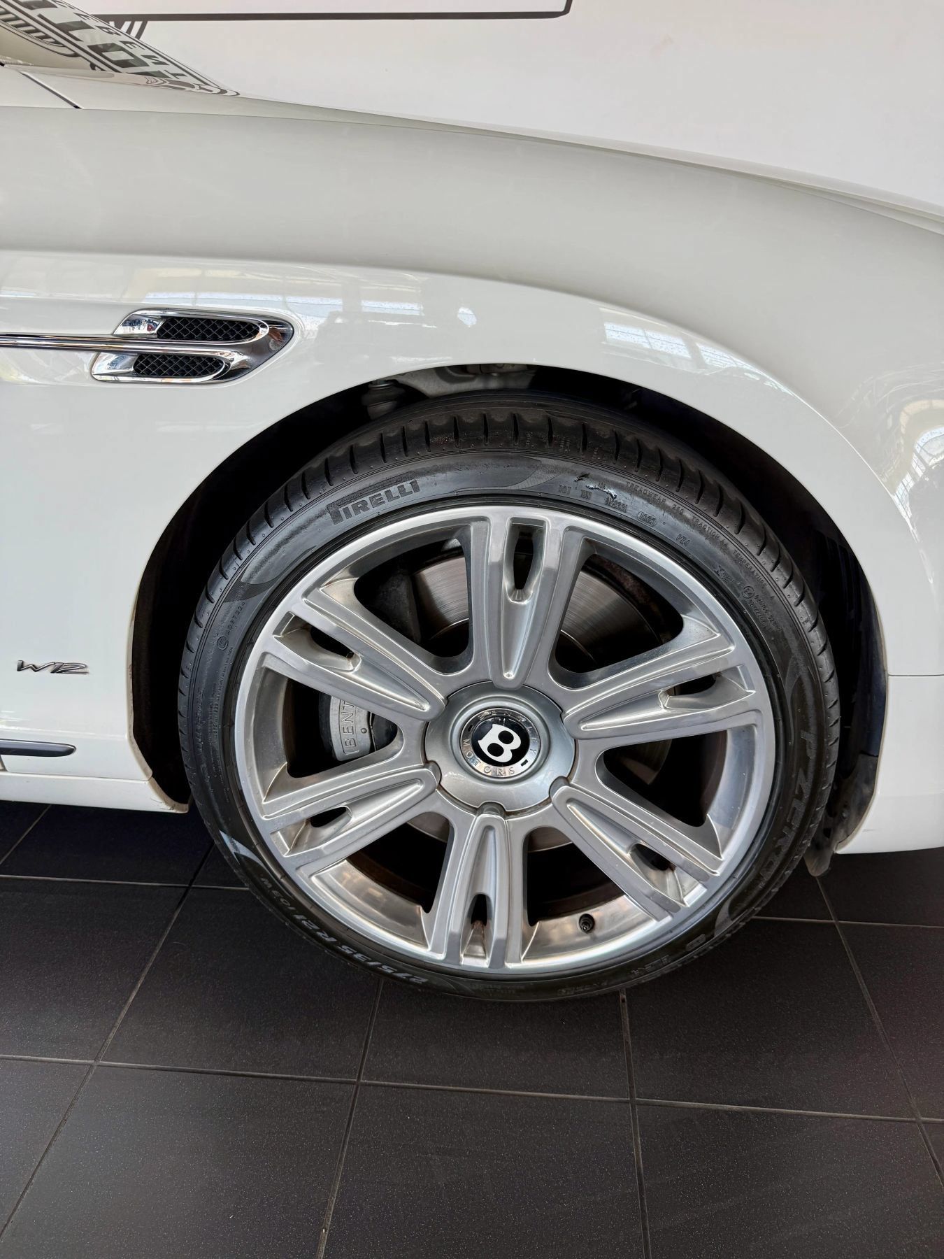 Used 2016 Bentley Continental GT AWD/4WD image 11