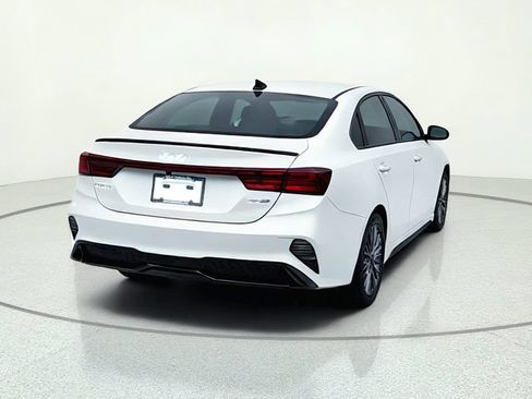 Certified 2024 Kia Forte GT-Line FWD image 5