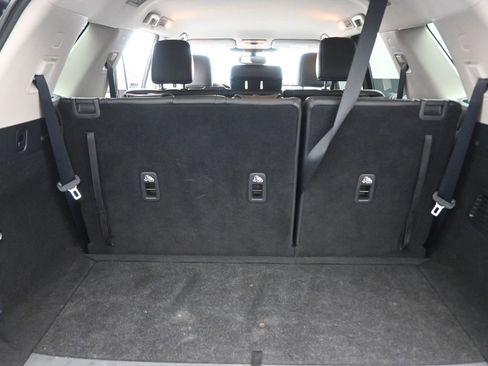 Used 2022 Nissan Pathfinder SL image 29