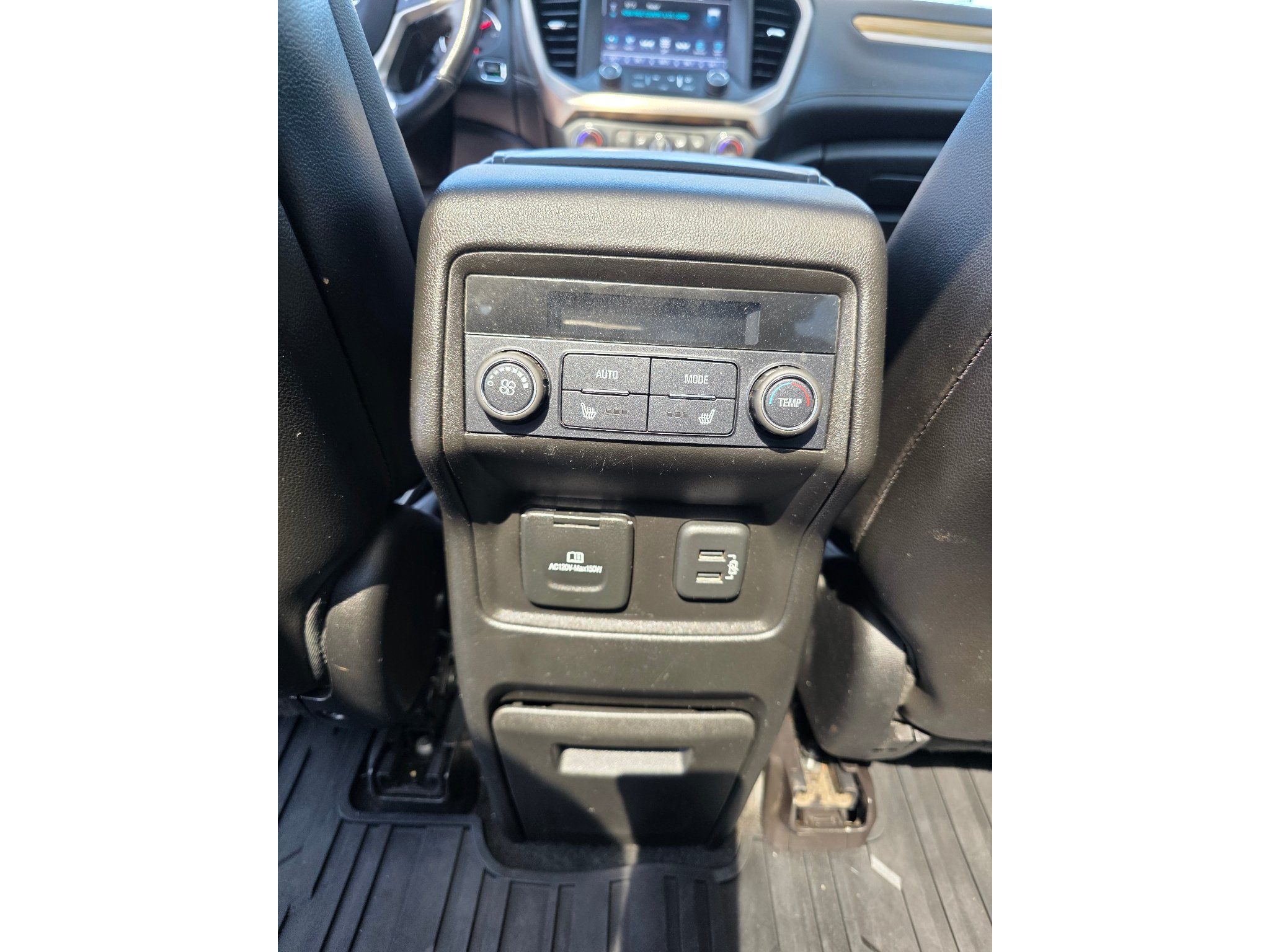 Used 2019 GMC Acadia Denali w/ Technology Package AWD/4WD image 15
