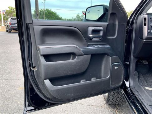 Used 2018 GMC Sierra 1500 SLT w/ All Terrain Package image 22