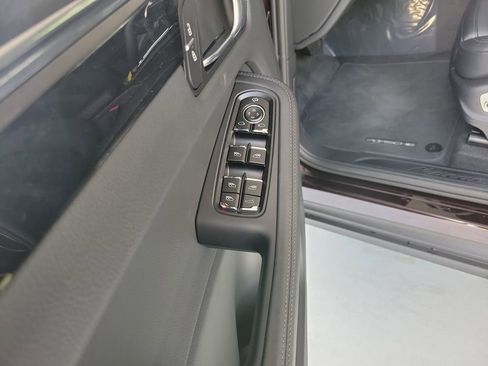 New 2026 Porsche Macan image 16