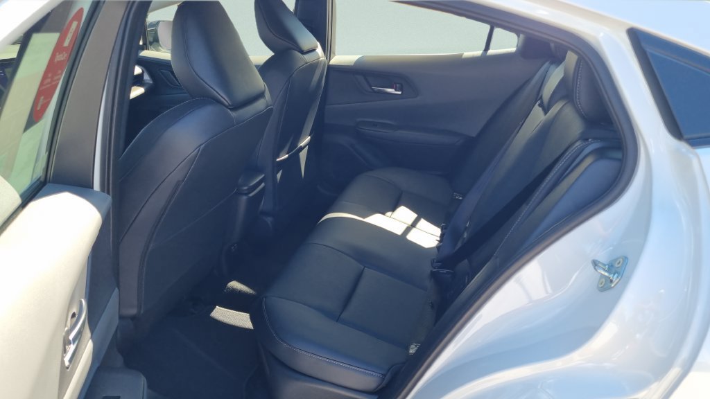 New 2027 Toyota Prius XLE FWD image 10