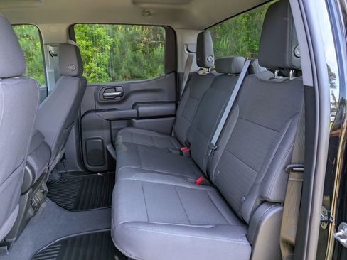 New 2026 Chevrolet Silverado 1500 Custom AWD/4WD image 15
