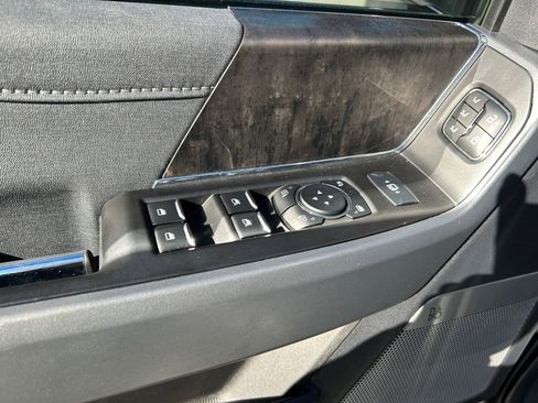 Used 2023 Ford F250 Lariat w/ Sport Appearance Package AWD/4WD image 24