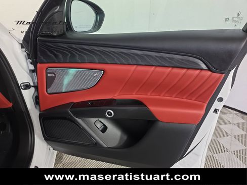 New 2025 Maserati Grecale Modena AWD/4WD image 44