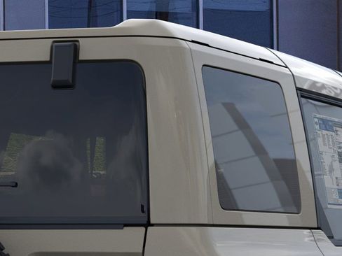 New 2025 Ford Bronco Outer Banks image 25