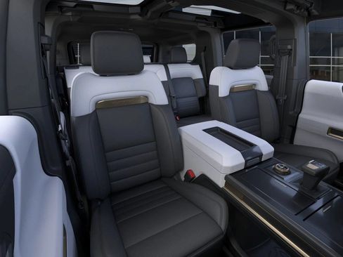 Used 2024 GMC Hummer EV 2X w/ Extreme Off-Road Package AWD/4WD image 14