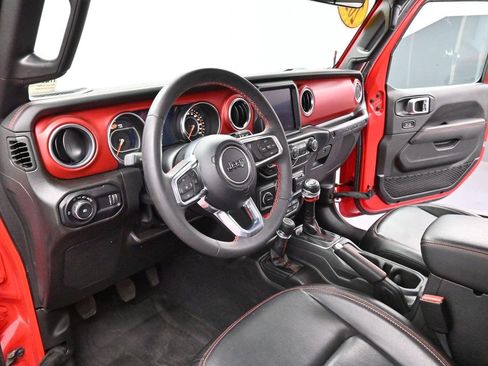 Used 2023 Jeep Wrangler Rubicon w/ Steel Bumper Group AWD/4WD image 15