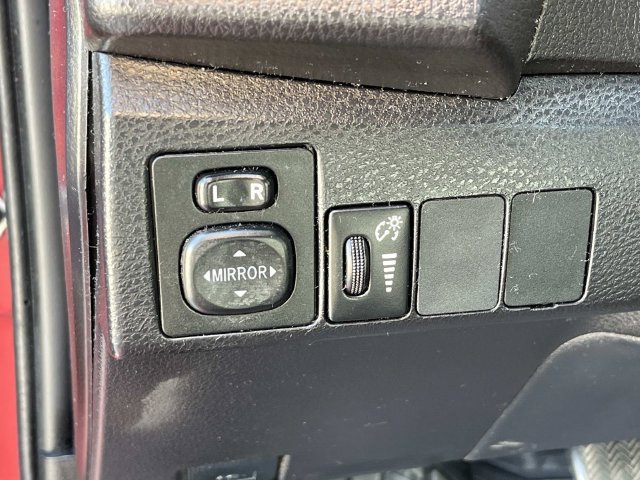 Used 2016 Toyota Corolla S Premium FWD image 28