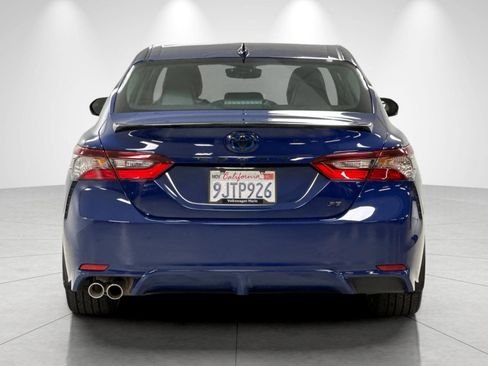 Used 2024 Toyota Camry SE FWD image 4