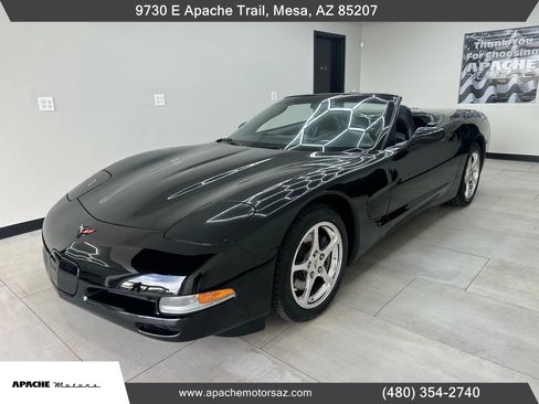 Used 2004 Chevrolet Corvette Convertible w/ Preferred Equipment Group image 1