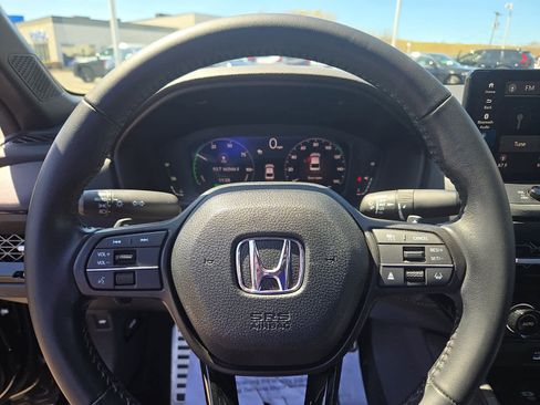 Used 2025 Honda Accord Sport image 20