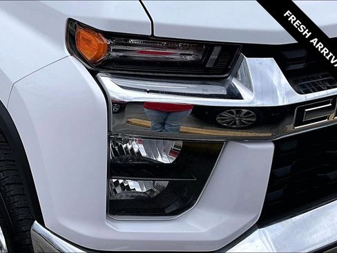 Used 2023 Chevrolet Silverado 2500 LT w/ Convenience Package image 31