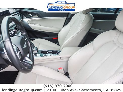 Used 2020 Genesis G70 2.0T image 16