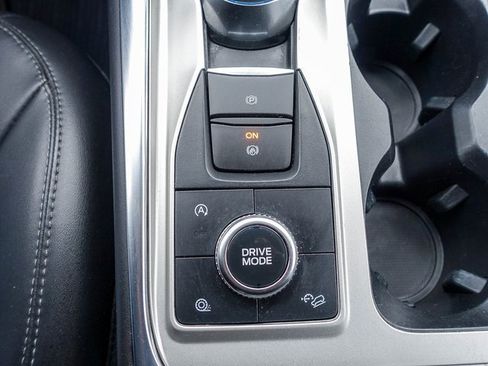 Used 2023 Ford Explorer XLT w/ Equipment Group 202A image 30