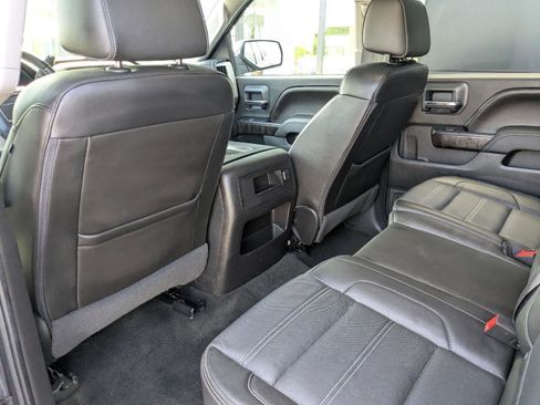 Used 2016 GMC Sierra 1500 Denali w/ Enhanced Driver Alert Package AWD/4WD image 12