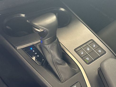 Used 2024 Lexus UX 250h AWD w/ Premium Package image 6