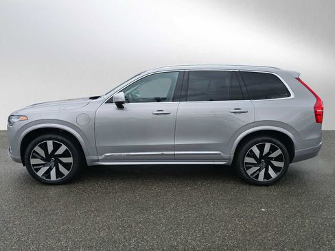 Certified 2023 Volvo XC90 T8 Ultimate w/ Protection Package Premier image 6