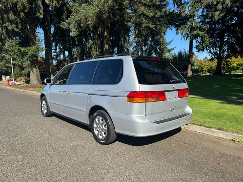 Used 2002 Honda Odyssey EX image 3