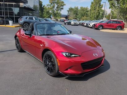 New 2026 MAZDA MX-5 Miata Club w/ Interior Package