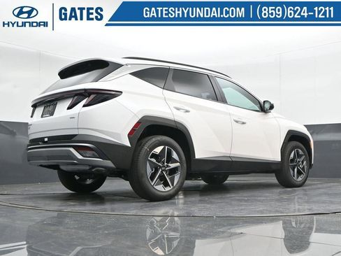 New 2025 Hyundai Tucson SEL image 32