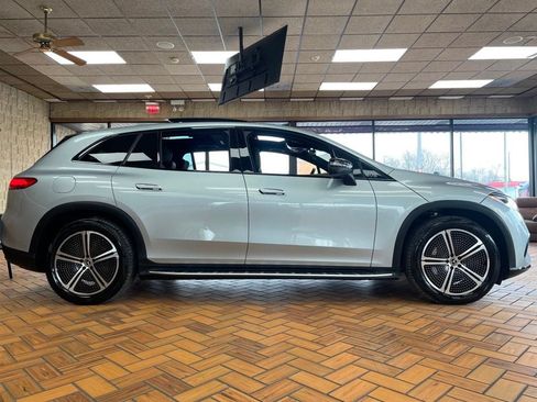 Used 2023 Mercedes-Benz EQS 450+ 4MATIC SUV image 6
