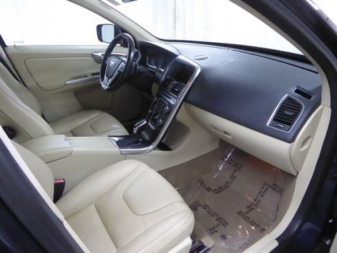 Used 2014 Volvo XC60 3.2 AWD/4WD image 23