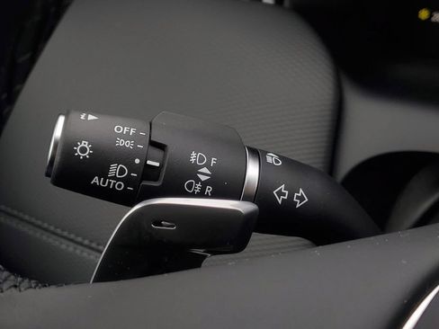Used 2026 Land Rover Discovery Sport Landmark AWD/4WD image 15