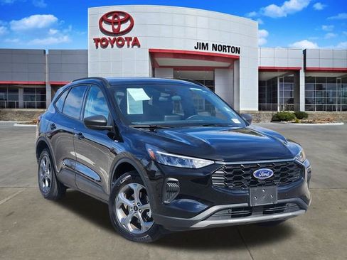 Used 2025 Ford Escape ST-Line image 1