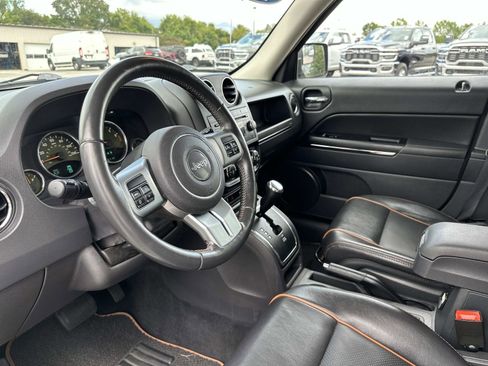 Used 2011 Jeep Patriot 70th Anniversary image 29