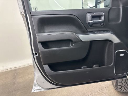 Used 2016 Chevrolet Silverado 2500 LTZ w/ Duramax Plus Package image 31