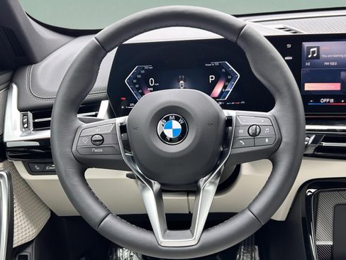 Used 2026 BMW X1 xDrive28i w/ Convenience Package image 11