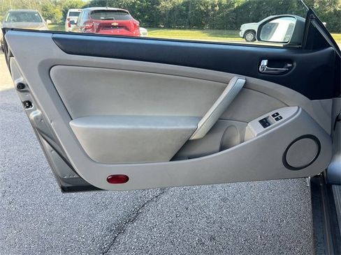 Used 2005 INFINITI G35 Coupe w/ (P01) Premium Pkg image 19