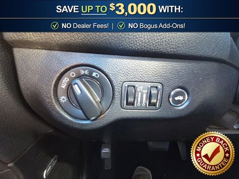 Used 2023 Dodge Challenger R/T image 30