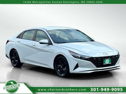 Used 2021 Hyundai Elantra SEL w/ Cargo Package