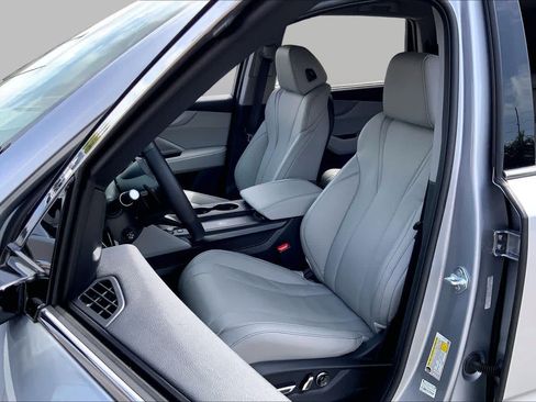 Used 2026 Acura MDX FWD w/ Technology Package image 8