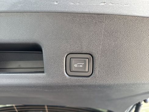 New 2026 Chevrolet Traverse RS w/ LPO, Floor Liner Package image 14