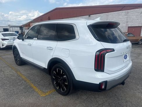 Used 2023 Kia Telluride SX AWD/4WD image 2