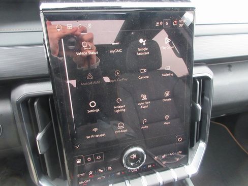 New 2026 GMC Acadia AT4 w/ Super Cruise Package image 19