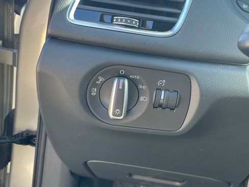 Used 2017 Audi Q3 2.0T Premium Plus w/ Premium Plus Package image 11