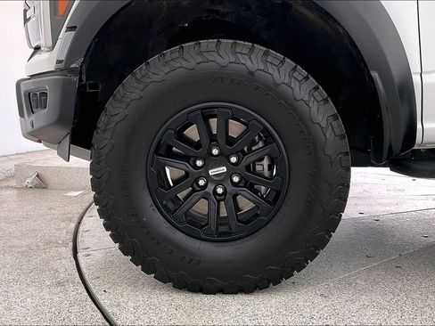 Used 2025 Ford F150 Raptor image 12