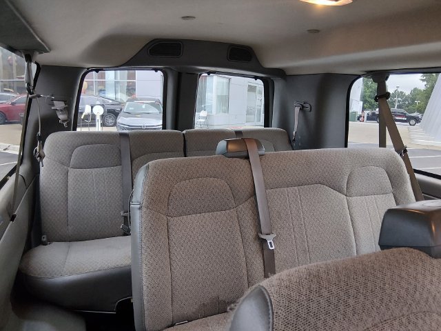 Used 2025 GMC Savana 3500 LT w/ LT Preferred Equipment Group RWD image 14