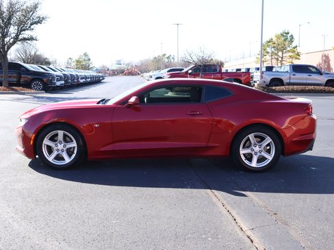 Used 2019 Chevrolet Camaro LT image 24