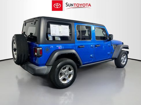 Used 2021 Jeep Wrangler Unlimited Sport AWD/4WD image 4