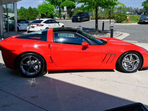 Used 2011 Chevrolet Corvette Grand Sport w/ Roof Package RWD image 4