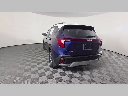 Used 2024 Kia Seltos S FWD image 43