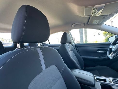 Used 2024 Nissan Sentra SV FWD image 20