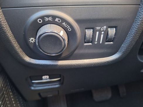 New 2026 Jeep Grand Cherokee Altitude image 12